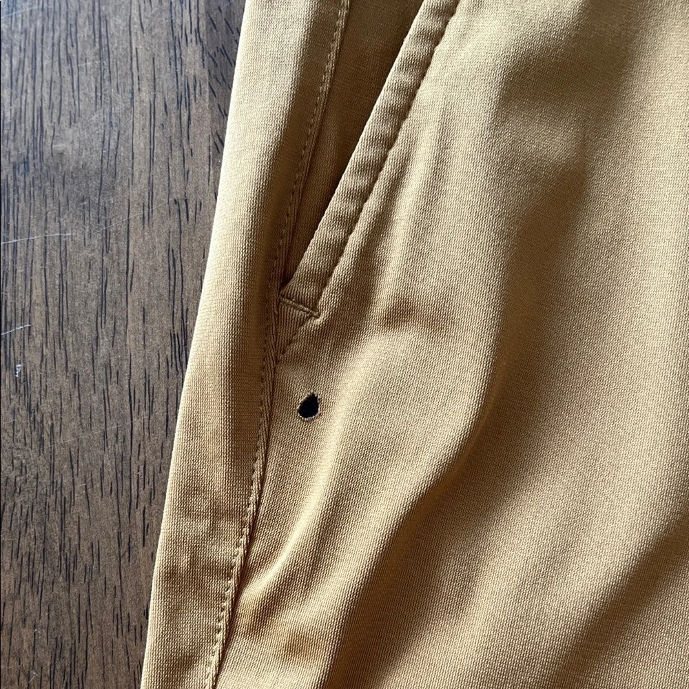 Men's Tan/Gold Rhône commuter Pants 35 x 32 - Picture 3 of 6
